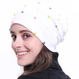 La boutique du chapeau bonnet Bonnet coloré pour femme : égayez votre tenue d’hiver