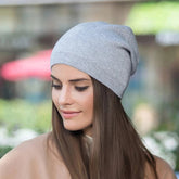 La boutique du chapeau bonnet Gris / Ajustable (du 54 au 59) Bonnet pour femme : élégance et chaleur