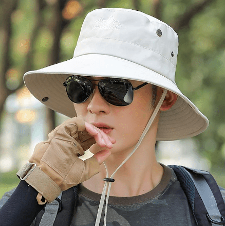 Les chapeaux en toile pour femme : Accessoires tendance pour un look décontracté - La boutique du chapeau