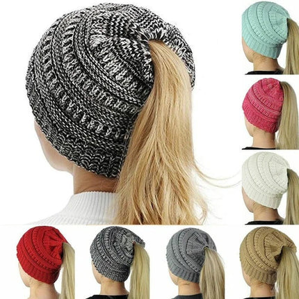 Bonnet extensible queue de cheval - Blanc/rose - Ajustable (du 54 au 59) | La boutique du chapeau