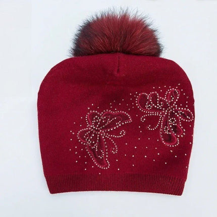 Bonnet femme en laine avec pompon et strass - Blanc - Ajustable (du 54 au 59) | La boutique du chapeau