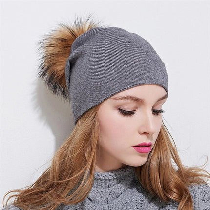 Bonnet femme en laine brodé en strass - Gris - Ajustable (du 54 au 59) | La boutique du chapeau