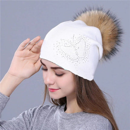 Bonnet femme en laine brodé en strass - Blanc - Ajustable (du 54 au 59) | La boutique du chapeau