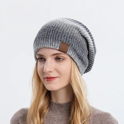 Bonnet femme en laine chaude avec dégradé de couleurs - Bleu - Ajustable (du 54 au 59) | La boutique du chapeau