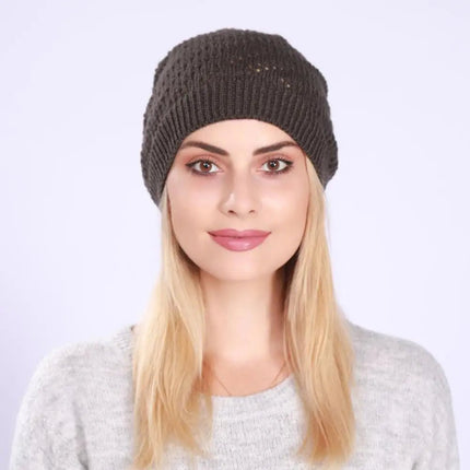 Bonnet tricoté doux et décontracté pour femme - Gris foncé - Ajustable (du 54 au 59) | La boutique du chapeau