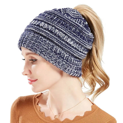 Bonnet tricoté pour queue de cheval - Gris - Ajustable (du 54 au 59) | La boutique du chapeau