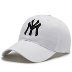 Blanc/noir / Ajustable (du 54 au 59)