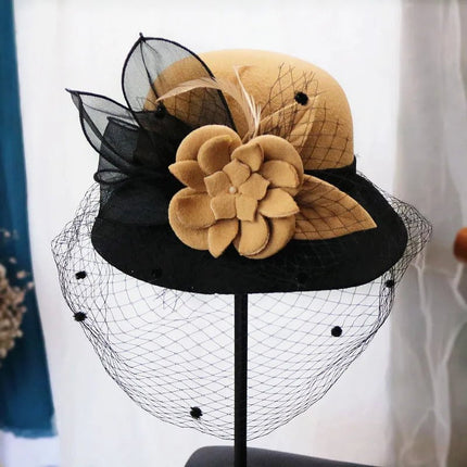 Chapeau cloche avec voilette - kaki 1 - M (56 - 58cm) | La boutique du chapeau