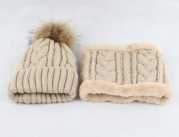 La boutique du chapeau chapeau d'hiver chapeau avec écharpe polaire chaude à l'intérieur bonnet filles