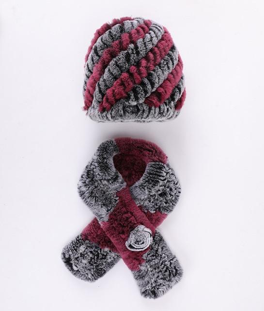La boutique du chapeau chapeau d'hiver Gris /rouge Chapeau écharpes ensembles dame chaud réel fourrure