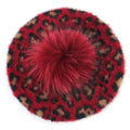 La boutique du chapeau Rouge B béret avec fourrure de raton laveur pompon