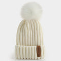 Paris-Chapeau bonnet Blanc Bonnet et pompon en véritable Fourrure De Raton Laveur