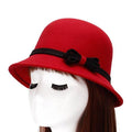 Paris-chapeau Vintage Rouge Chapeau Fedora orné d'un nœud