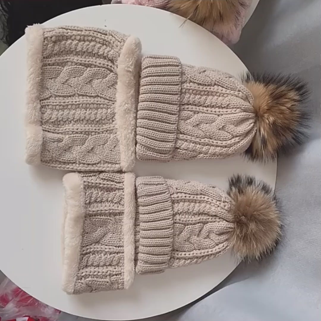Bonnet avec cache cou polaire
